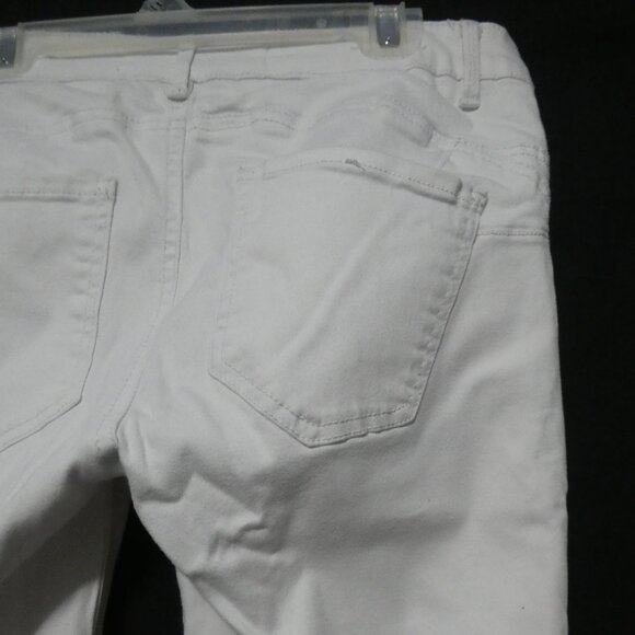 RIO DENIM | large | Classic White Slim Fit Denim / Jeans - Picture 12 of 16